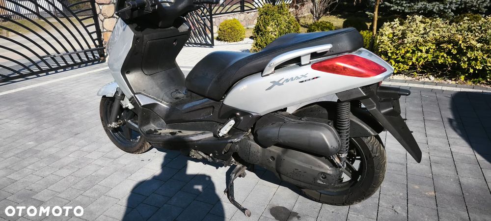 Yamaha X-max - 11