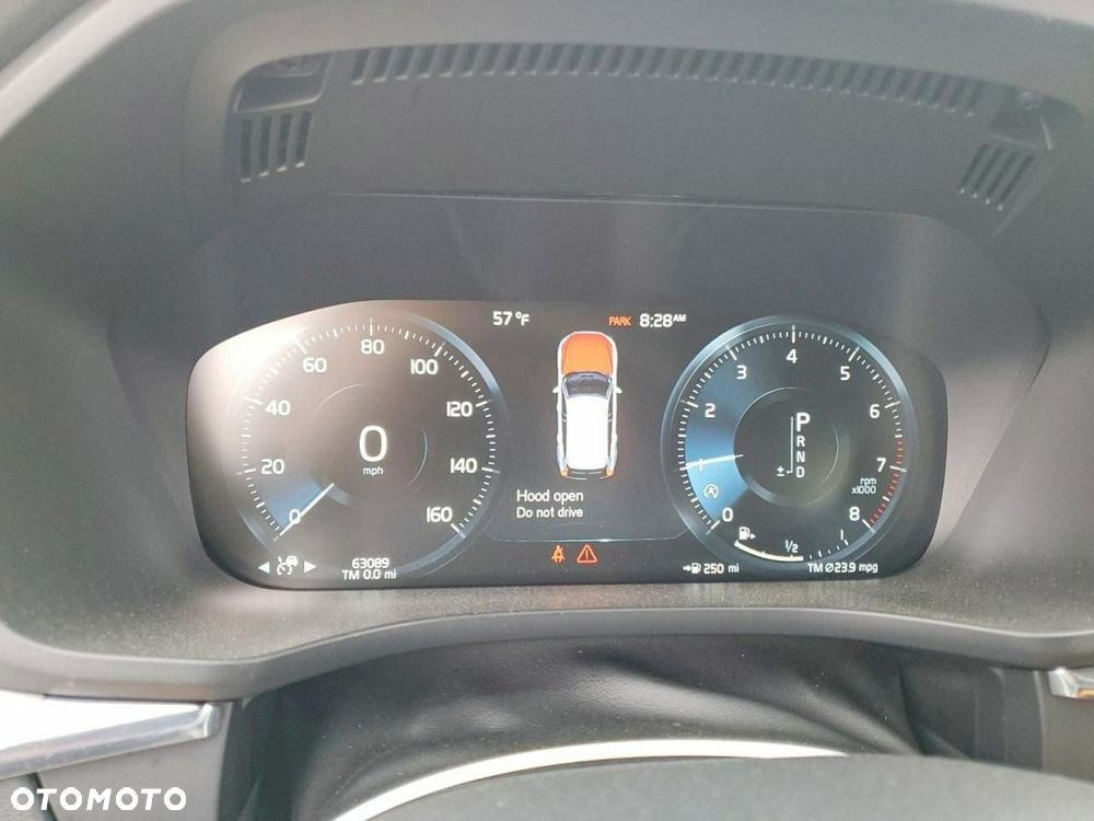 Volvo XC 60 T5 AWD Inscription - 9