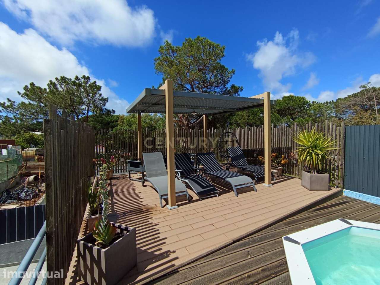 Moradia T3 em Sesimbra com Jardim e Piscina - Grande imagem: 2/53