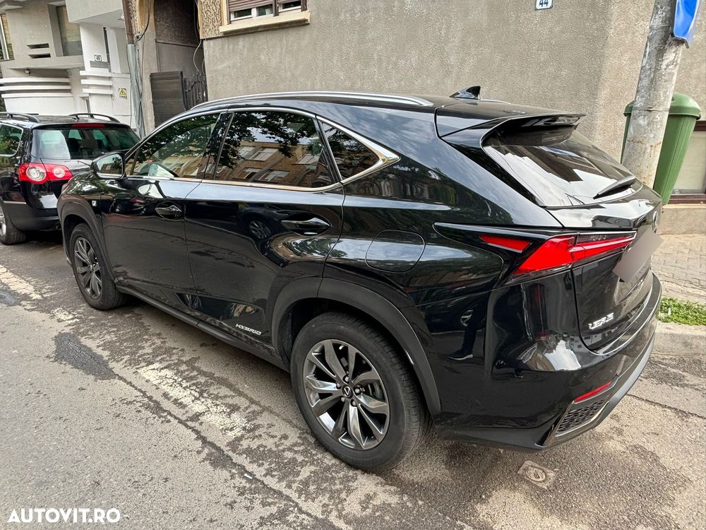 Lexus Seria NX - 5