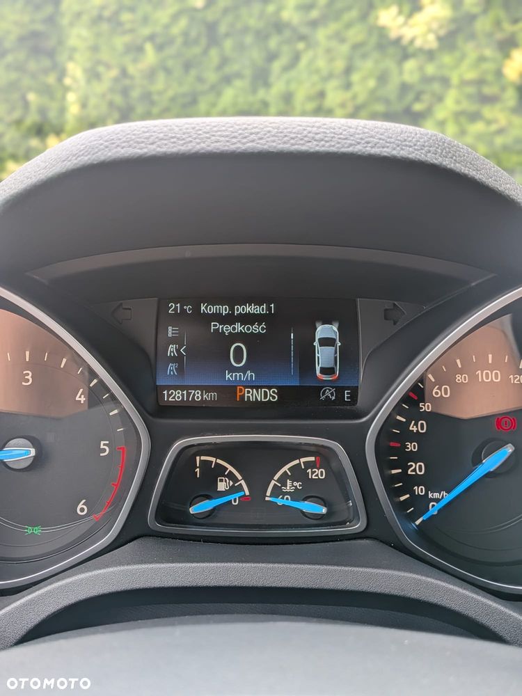 Ford Kuga 2.0 EcoBlue 4x4 ST-LINE - 21