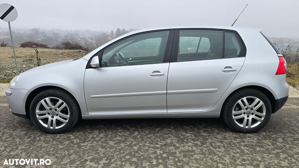Volkswagen Golf 1.6 Highline - 3