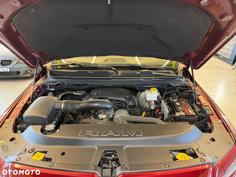 Dodge RAM - 24