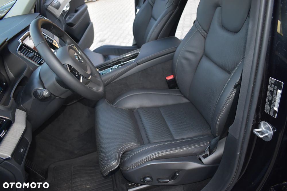 Volvo XC 90 T6 AWD Geartronic Inscription - 34