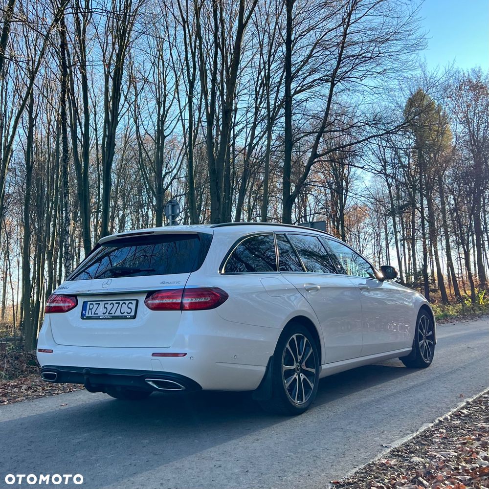 Mercedes-Benz Klasa E 220 d 4-Matic 9G-TRONIC - 6