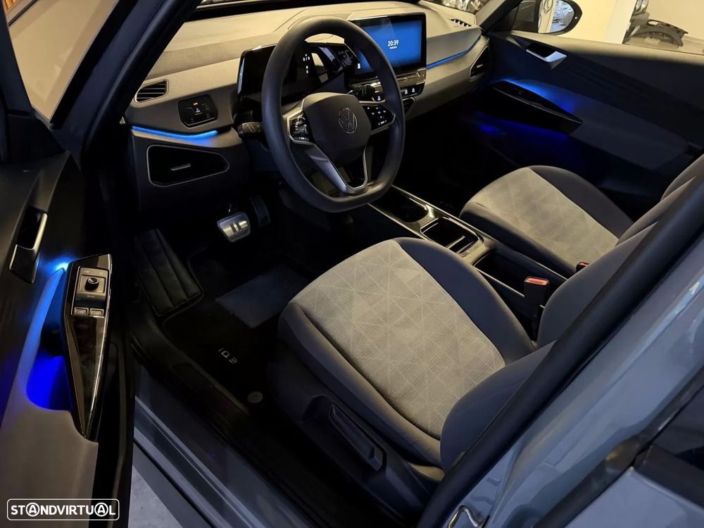 Volkswagen ID.3 Pro — fotografia 38