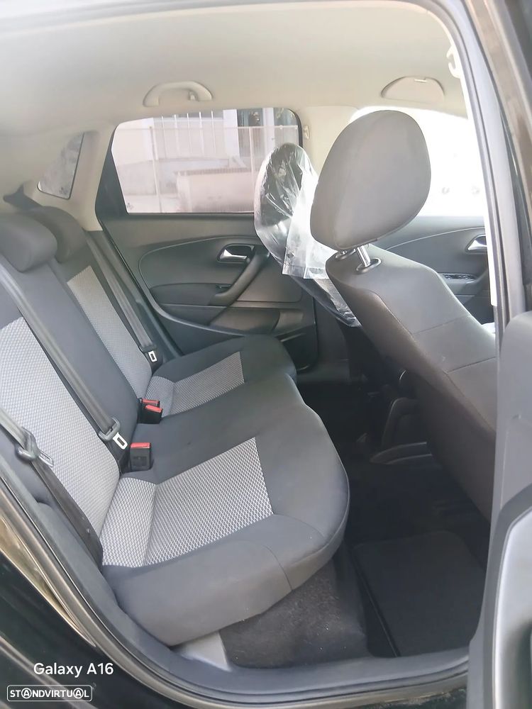 VW Polo 1.2 TDi BlueMotion - 7