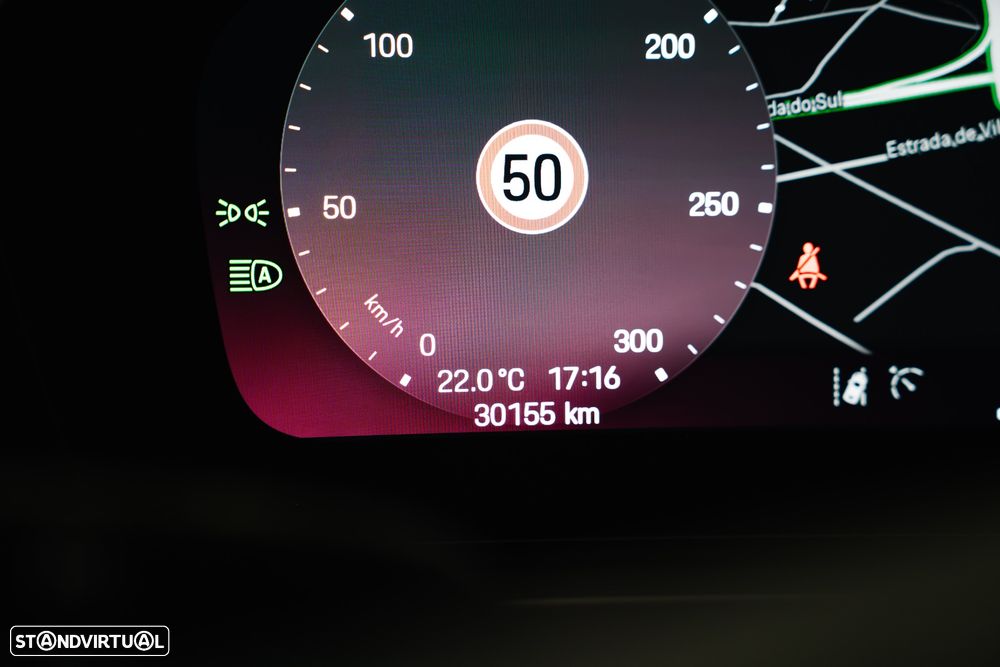 Porsche Macan Electric - 27