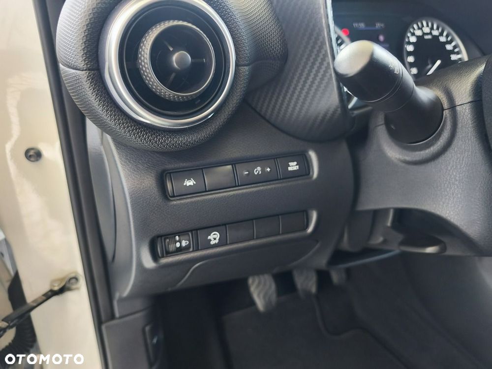 Nissan Juke 1.0 DIG-T Visia - 21
