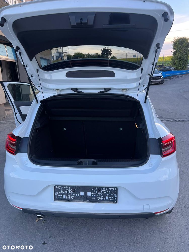 Renault Clio - 4
