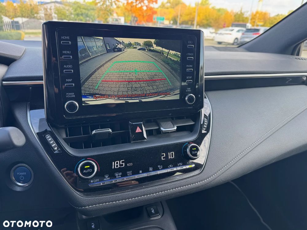 Toyota Corolla 1.8 Hybrid Comfort - 11