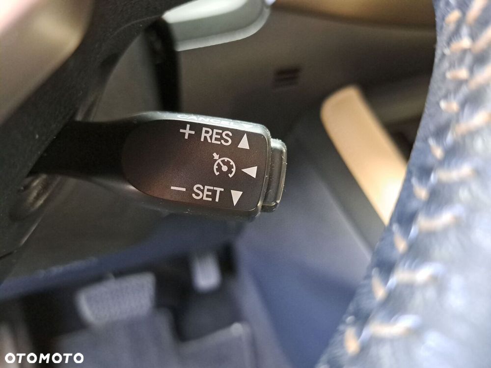 Lexus CT 200h Prestige - 38