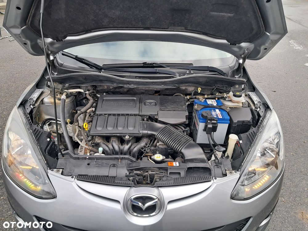Mazda 2 1.3 MZR Sendo - 9