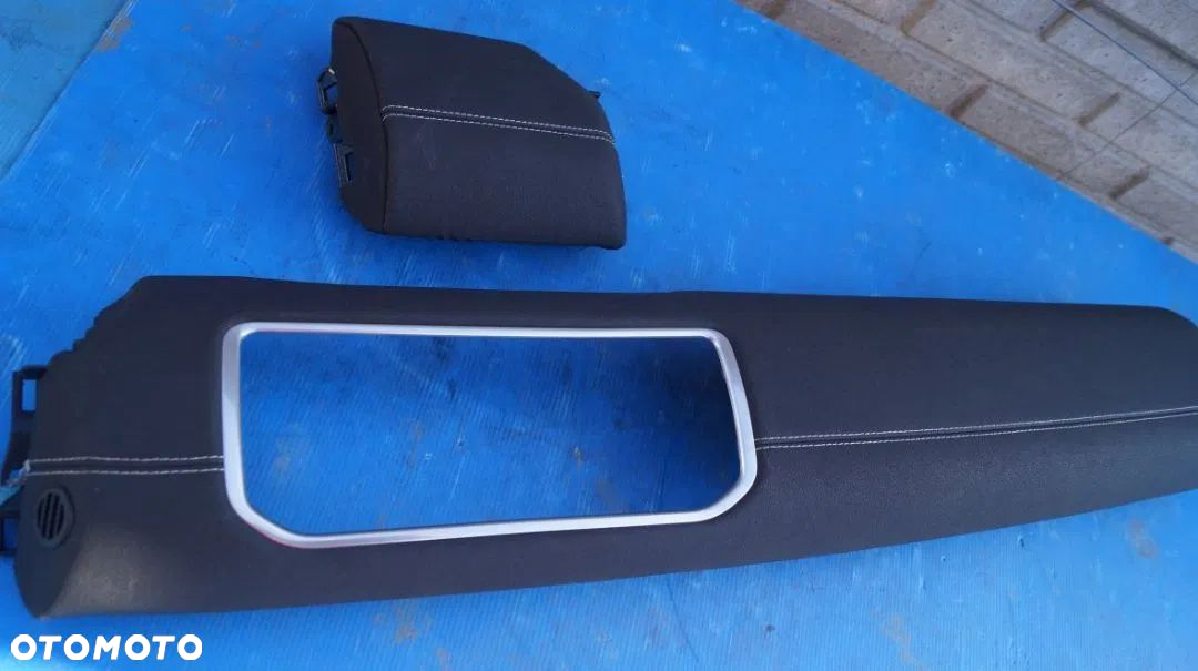 Nawiew konsola panel skóra Range Rover Evoque BJ32-04268 - 3