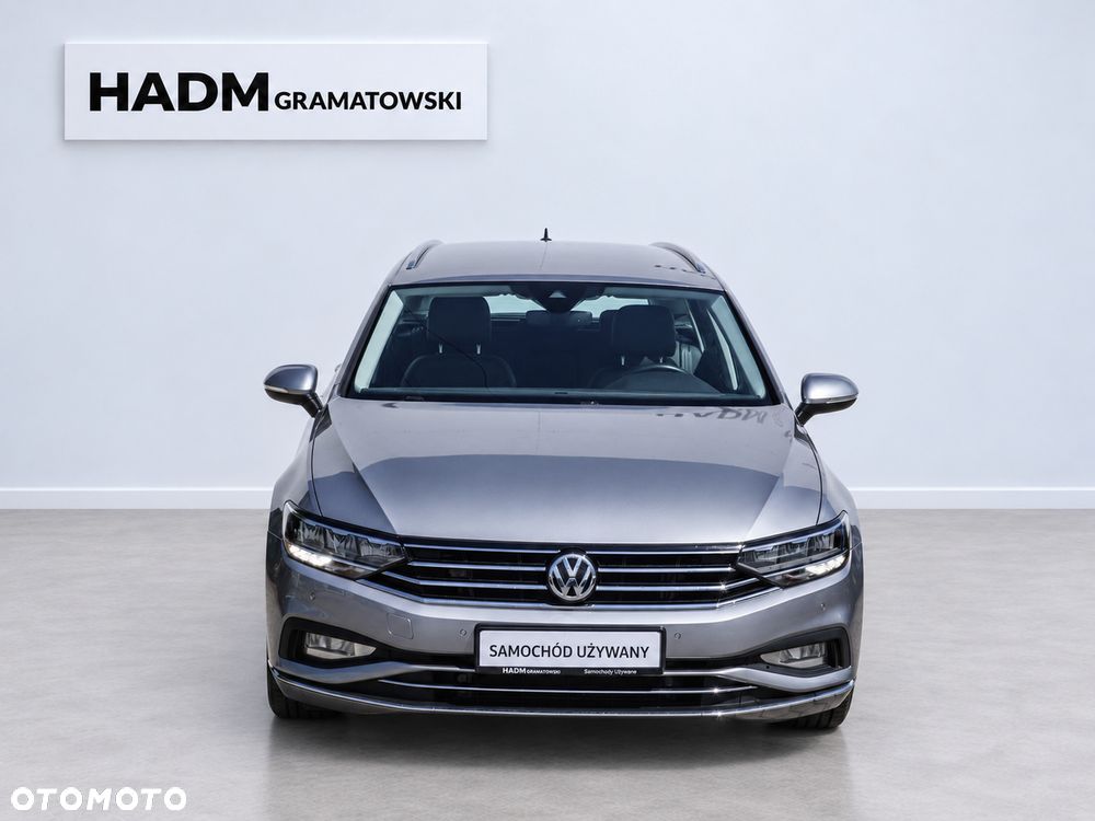 Volkswagen Passat 1.5 TSI EVO Elegance DSG - 2