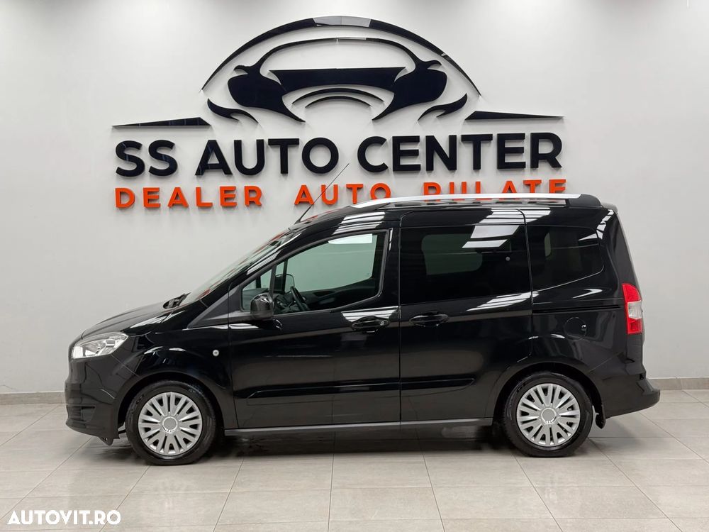 Ford Tourneo Courier 1.0 EcoBoost Titanium - 10