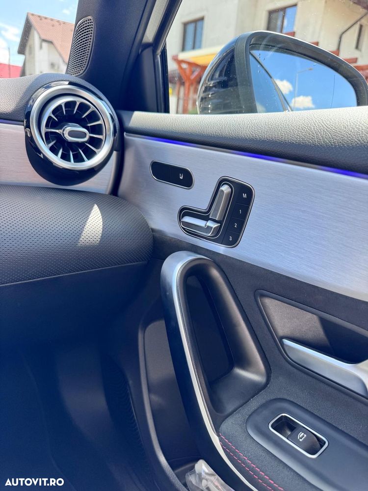 Mercedes-Benz A 250 e 8G-DCT Edition AMG Line - 14