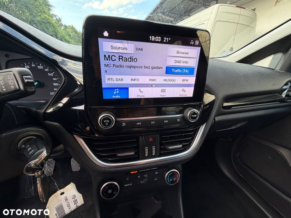 Ford Fiesta - 19