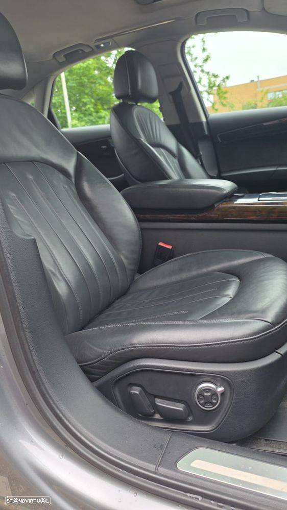 Audi A8 3.0 TDI DPF quattro tiptronic - 11