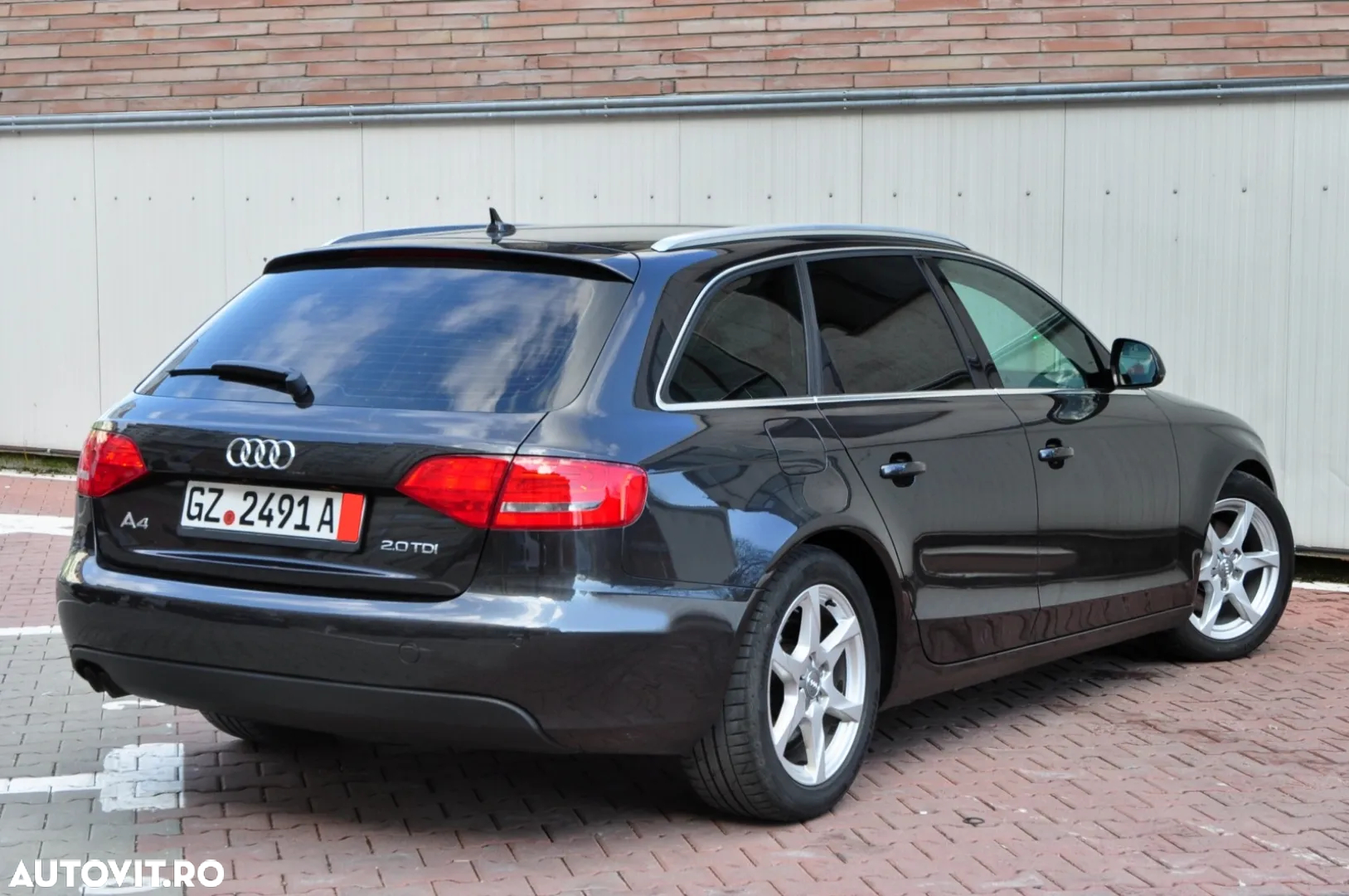 Audi A4 2.0 TDI Avant - 11