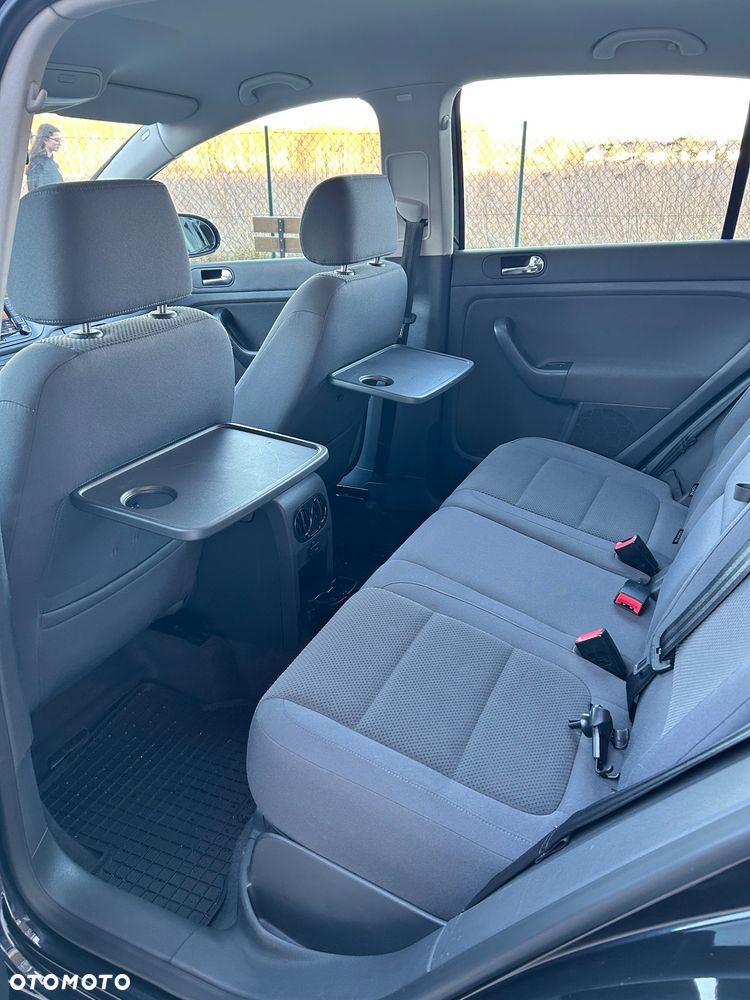 Volkswagen Golf 1.6 FSI Comfortline - 17