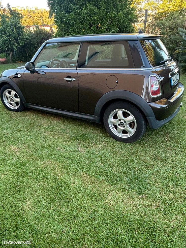 MINI 3 Portas - 3