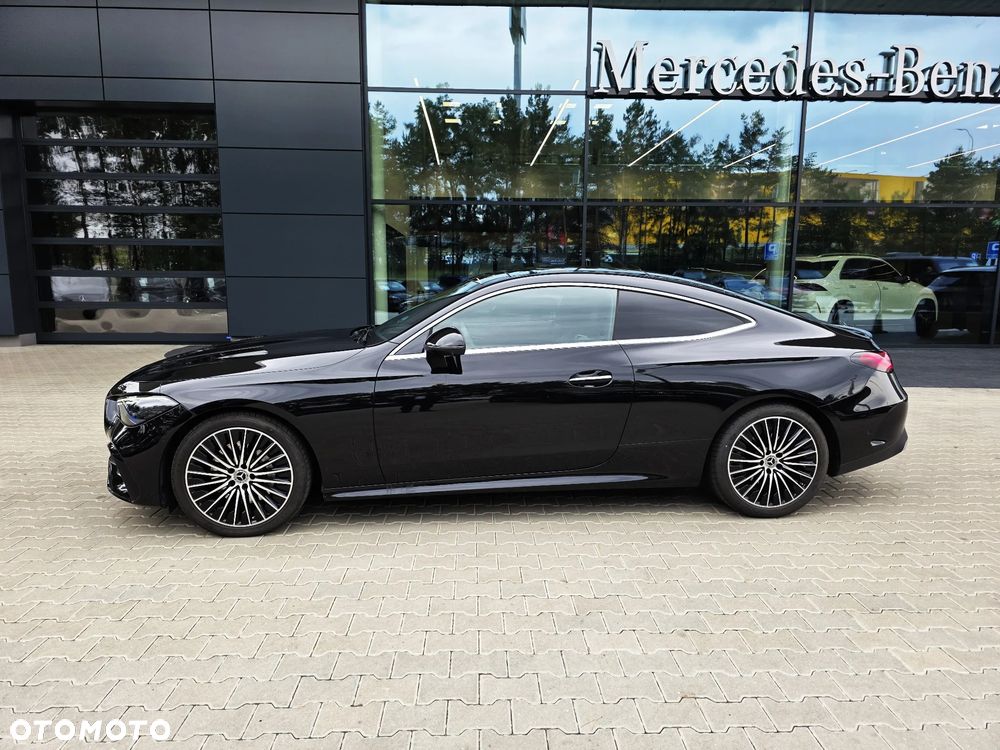 Mercedes-Benz CLE 300 4Matic 9G-TRONIC Edition AMG Line - 4