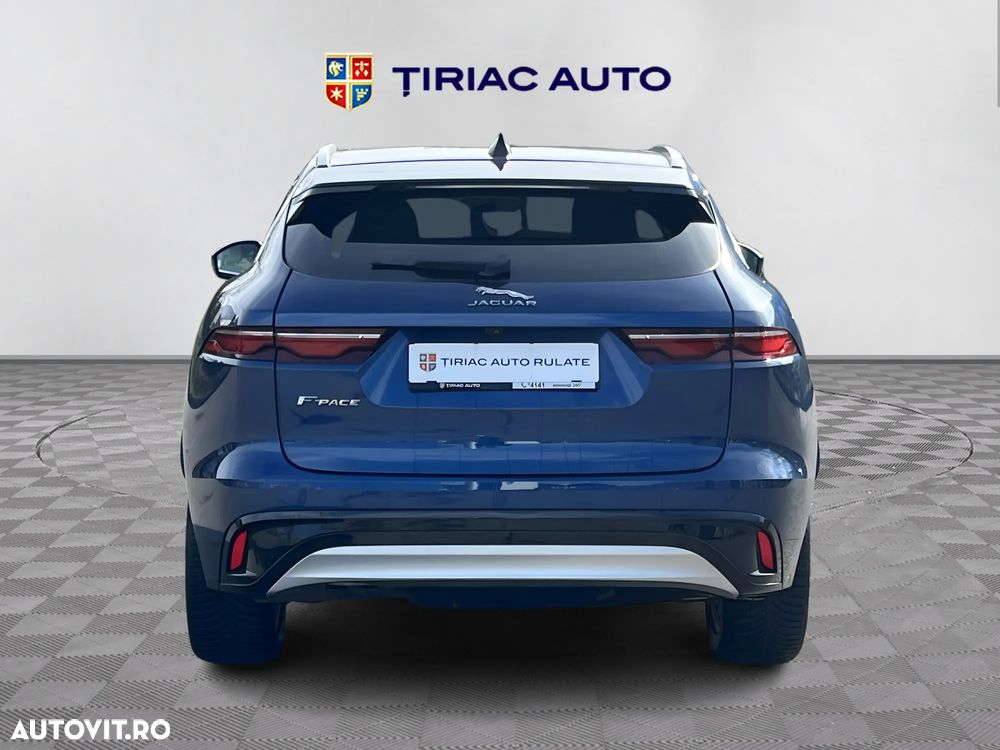 Jaguar F-Pace - 5