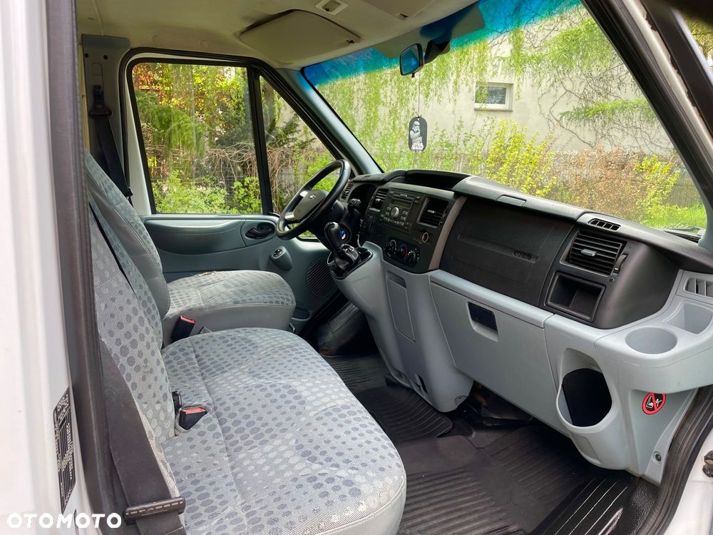 Ford Transit - 7