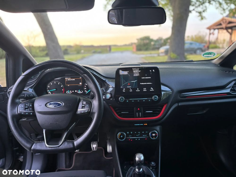 Ford Fiesta 1.0 EcoBoost Start-Stop ST-LINE - 9