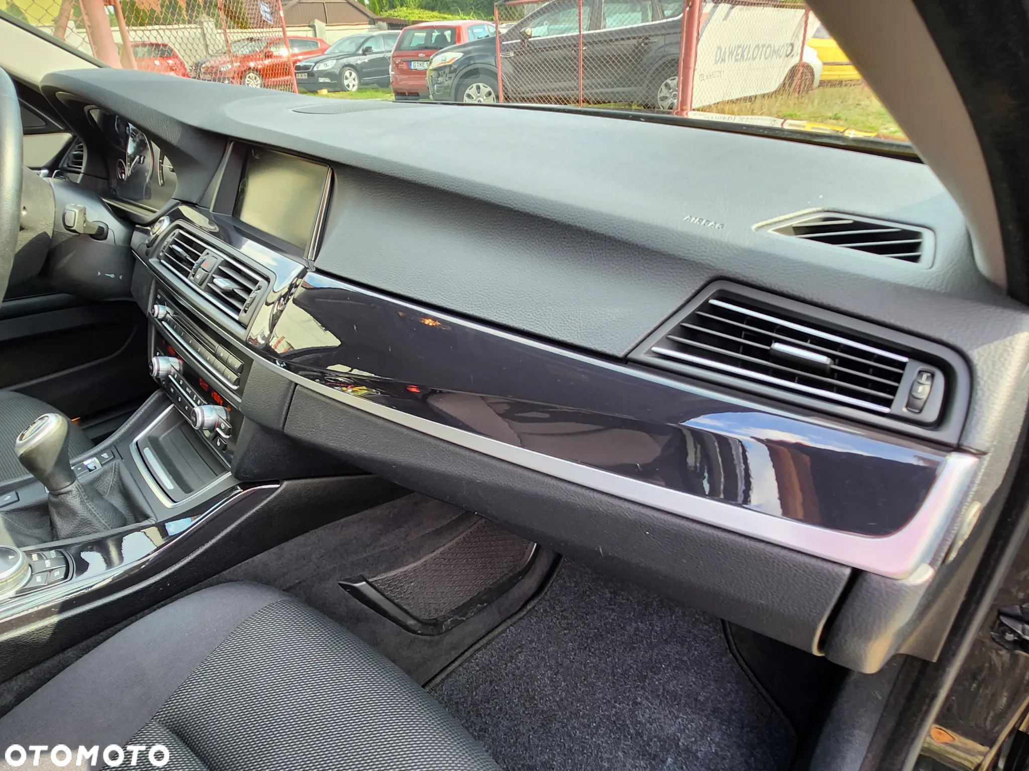 BMW Seria 5 520d Touring - 15