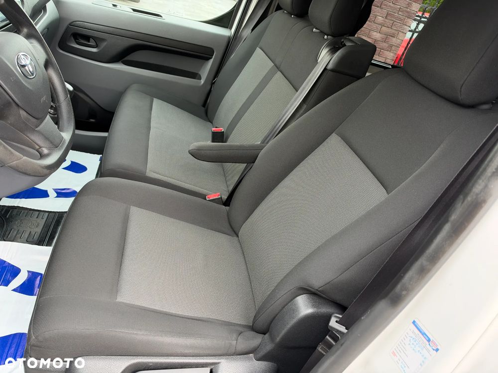 Toyota Proace Verso 1.5 D4-D Medium Business - 11