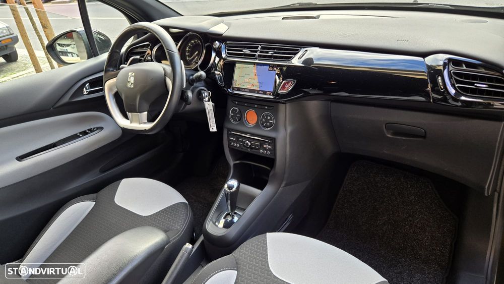 Citroën DS3 1.4 e-HDi Chic CMP - 12