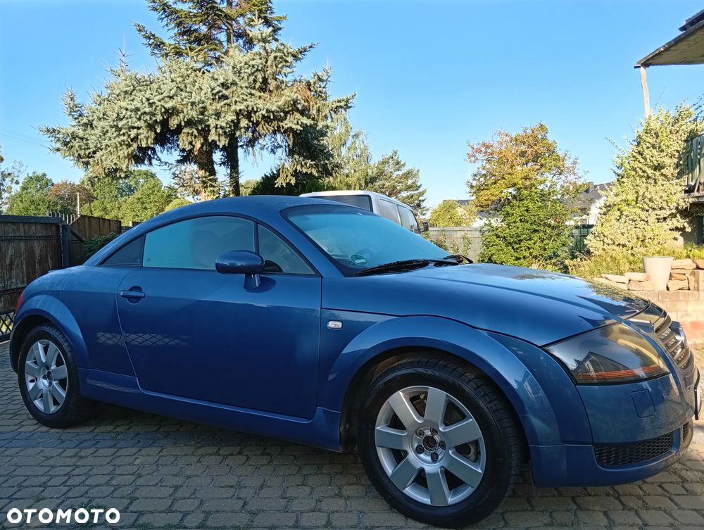 Audi TT Coupé - 17
