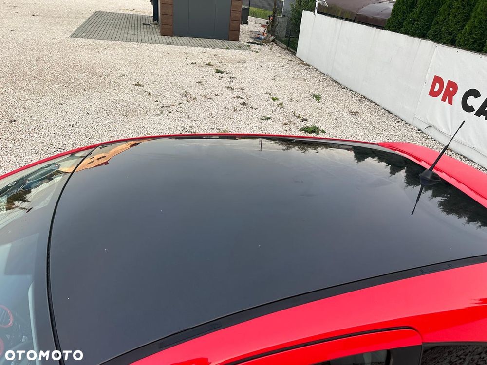 Opel Corsa 1.4 16V Cosmo - 12