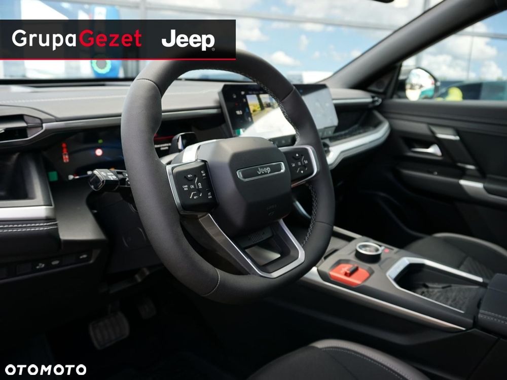 Jeep Compass - 10