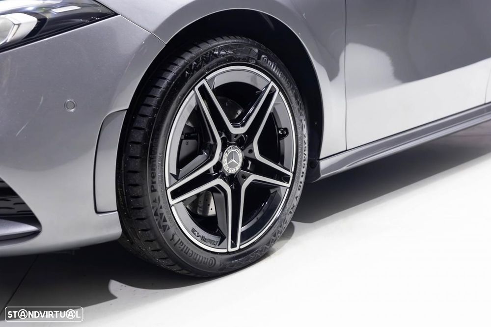 Mercedes-Benz A 250 e 8G-DCT AMG Line - 13