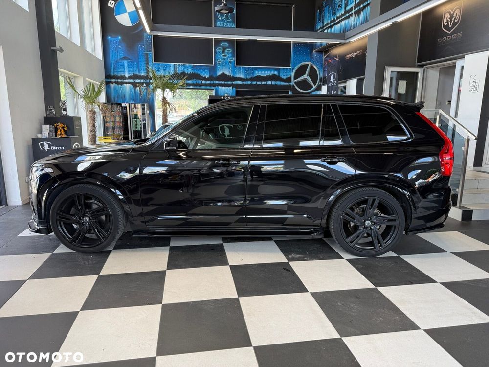 Volvo XC 90 - 8