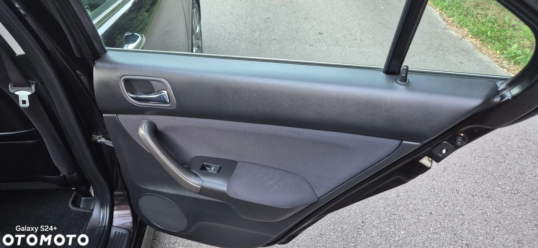 Honda Accord 2.0 Comfort - 19
