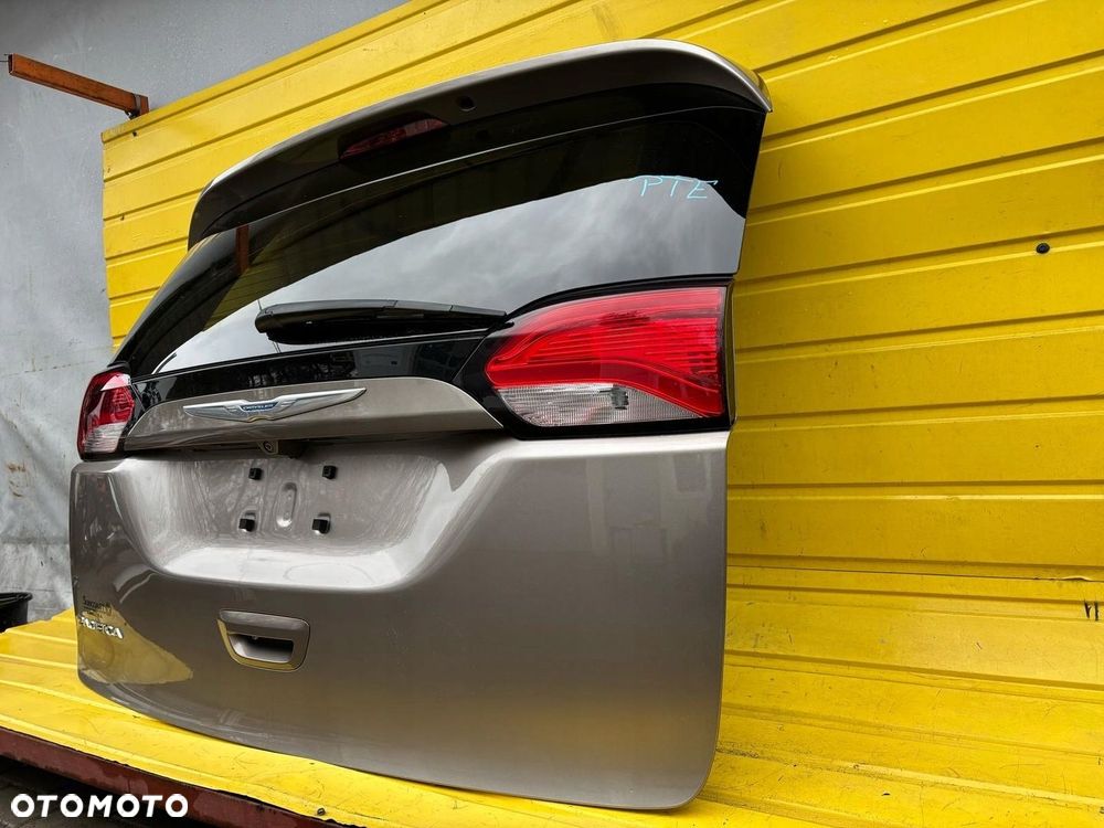 CHRYSLER PACIFICA II KLAPA BAGAŻNIKA TYŁ PTE KAMERA 17R. - 4
