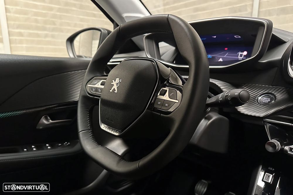 Peugeot 208 1.2 PureTech Allure - 37