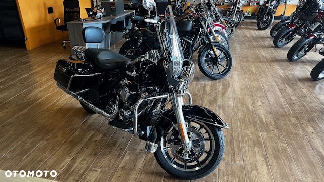 Harley-Davidson Touring Road King - 9