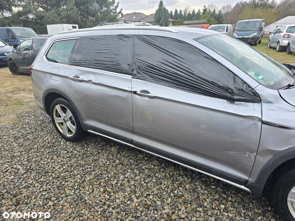 Volkswagen Passat Alltrack 2.0 TDI SCR DSG 4Motion - 7