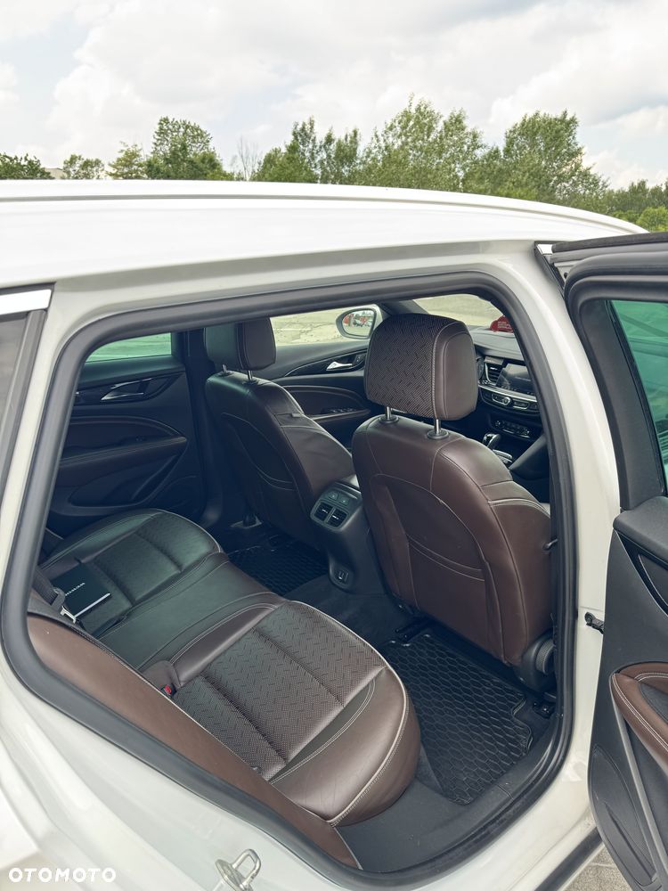 Opel Insignia 2.0 Exclusive - 18