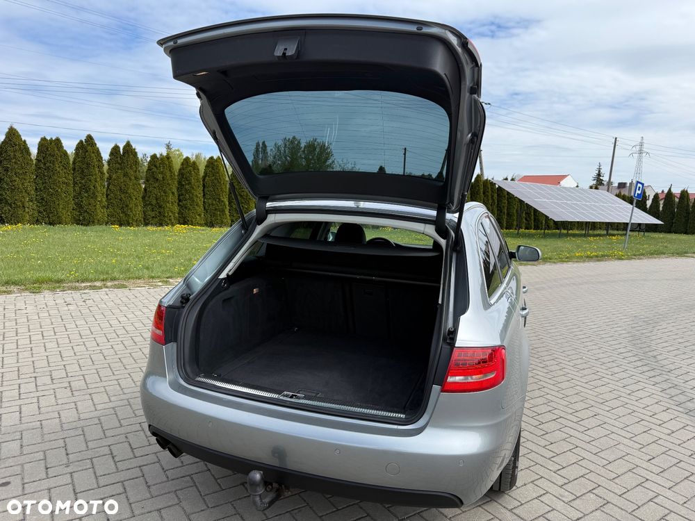 Audi A4 Avant - 29