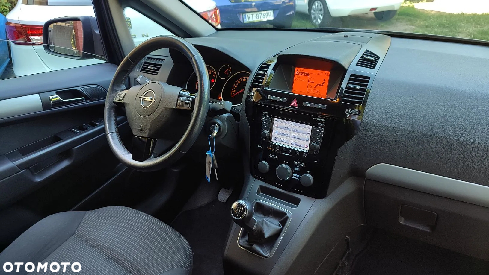 Opel Zafira 1.8 Design Edition - 2