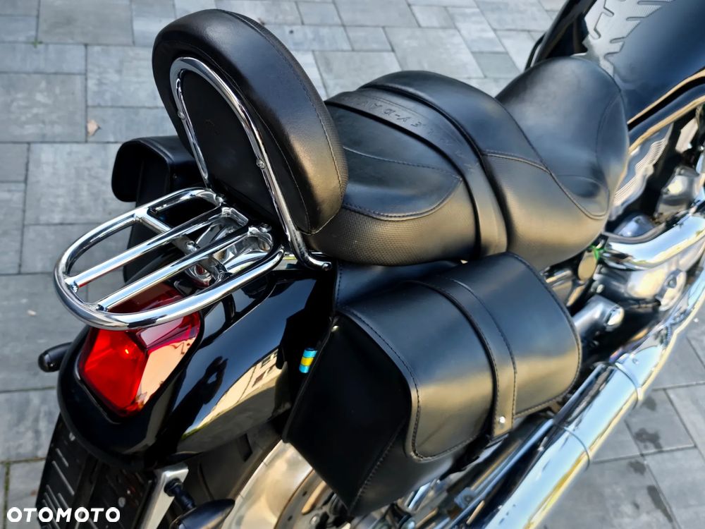 Harley-Davidson V-Rod Street Rod - 22