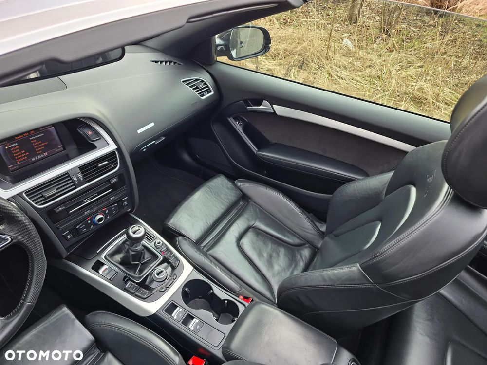 Audi A5 Cabrio 2.0 TDI DPF (clean diesel) - 16