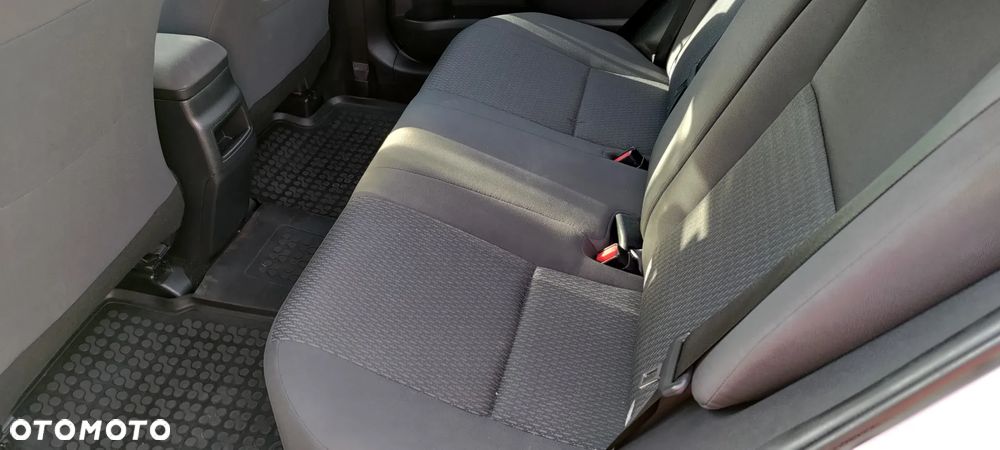 Toyota Corolla 1.6 Active - 7