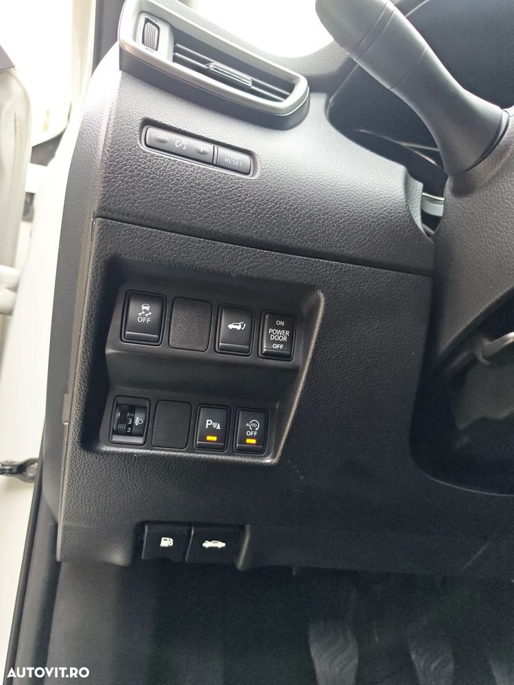 Nissan X-Trail 1.6 dCi N-Vision - 14